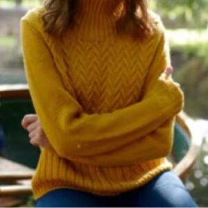 Banana Republic Mustard Cable Knit  Sweater